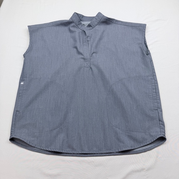 Figs Women's Graphite jogger Scrub Pants & Rafaela oversized top -2pc set - Picture 3 of 16